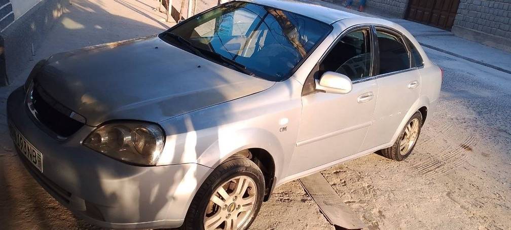 Chevrolet Lacetti, 2008 - Cover Photo